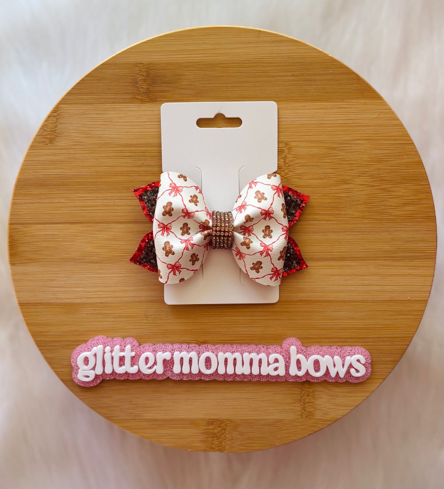 Elegant Gingerbread Bow