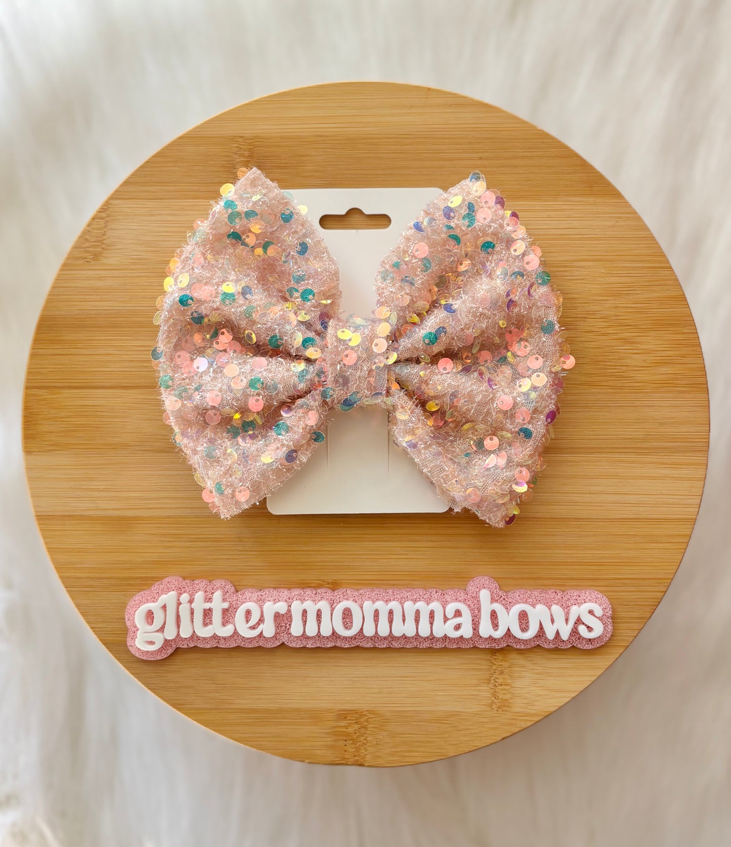 Blush Wonderland Bow ✨